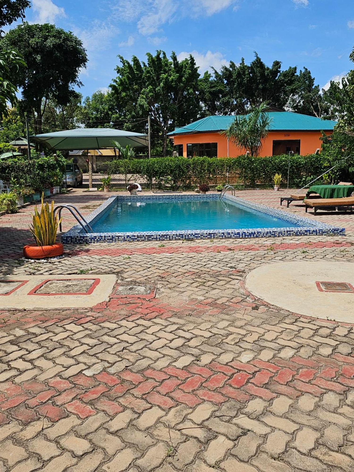 B-More Comfort Stay Boma la Ngombe ภายนอก รูปภาพ