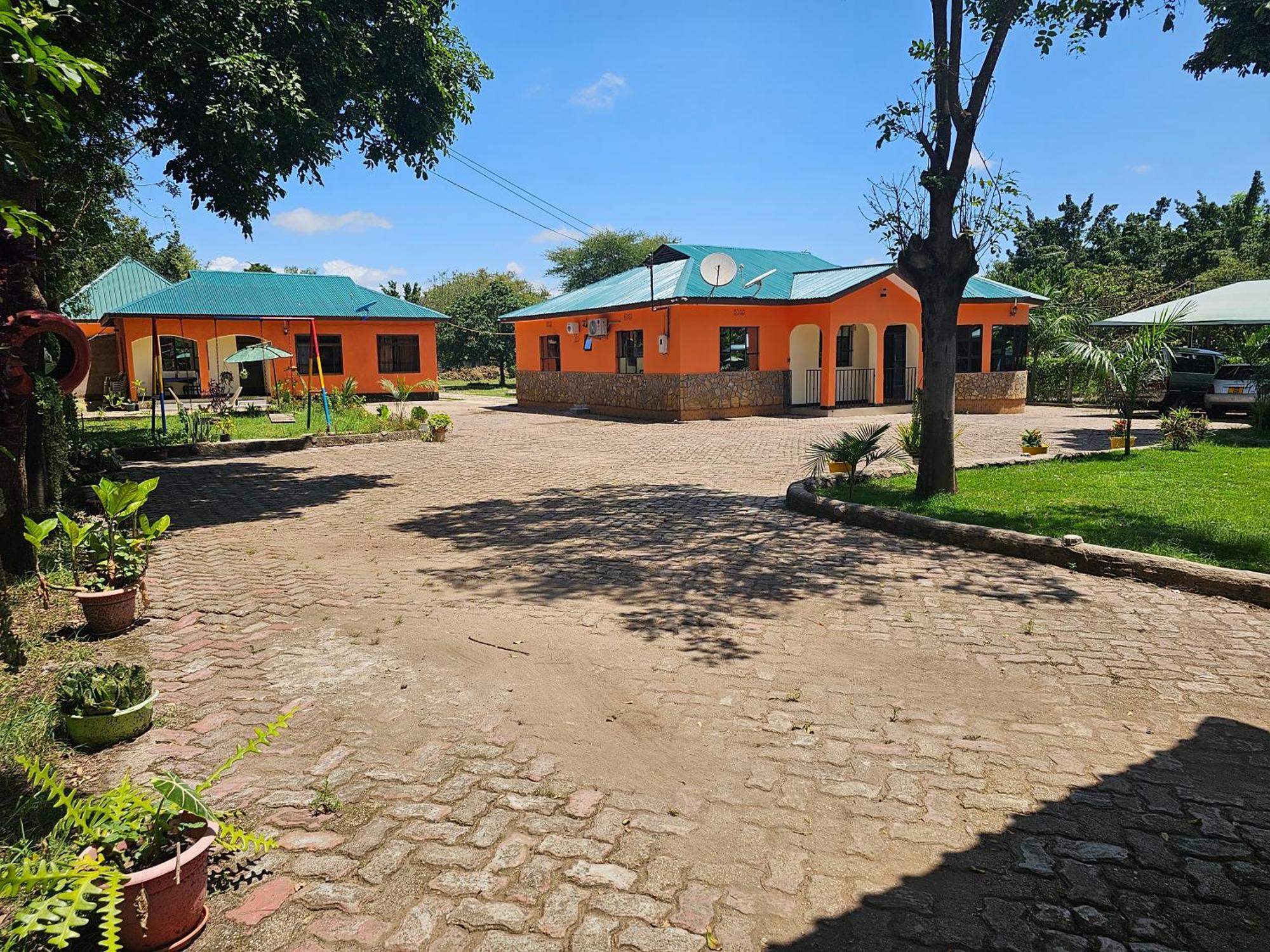 B-More Comfort Stay Boma la Ngombe ภายนอก รูปภาพ