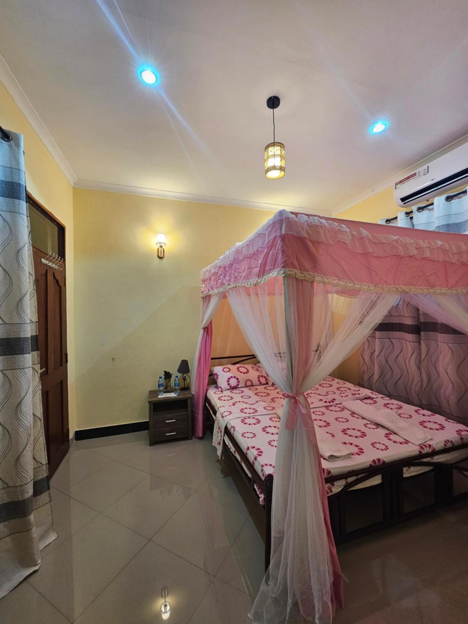 B-More Comfort Stay Boma la Ngombe ภายนอก รูปภาพ